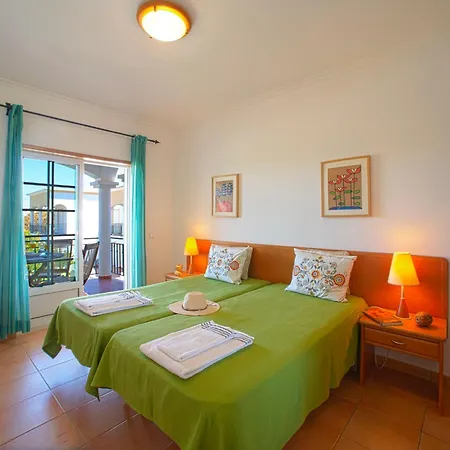 Rota Do Sol By Interhome ألتورا